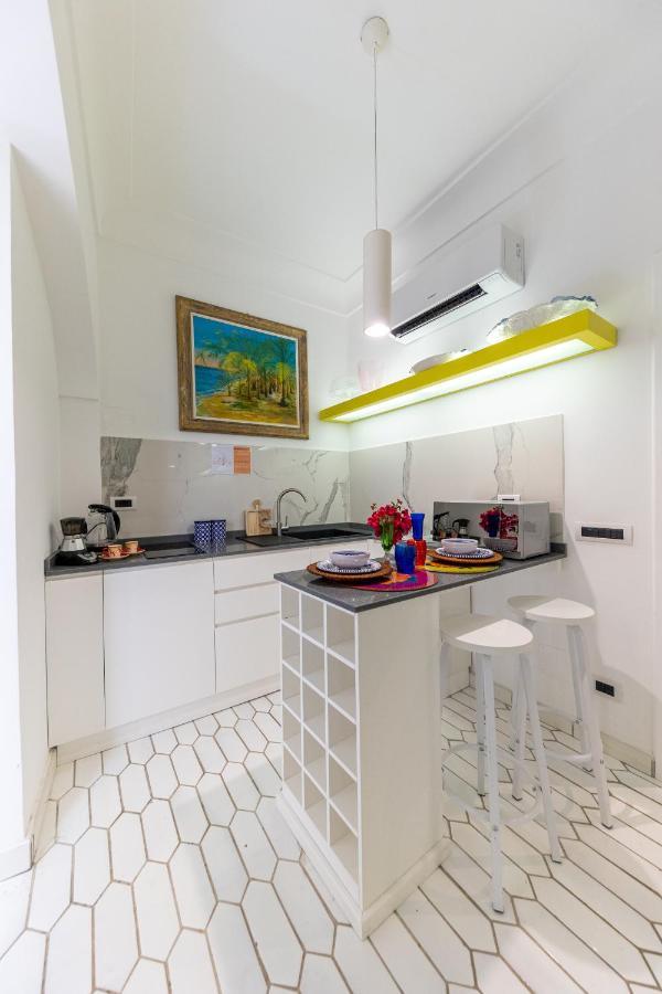 Suite Apartment Capri Con Jacuzzi In Piazzetta Exteriér fotografie