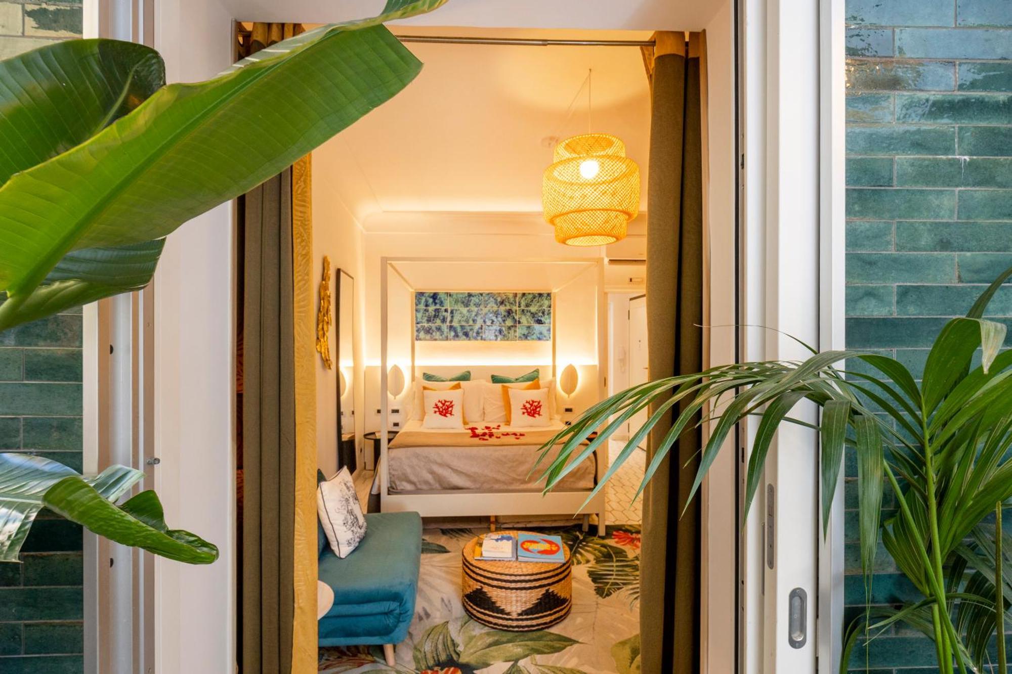 Suite Apartment Capri Con Jacuzzi In Piazzetta Exteriér fotografie
